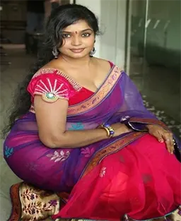  Massage Spa in Ajman Chubby indian massage lady in saree posing